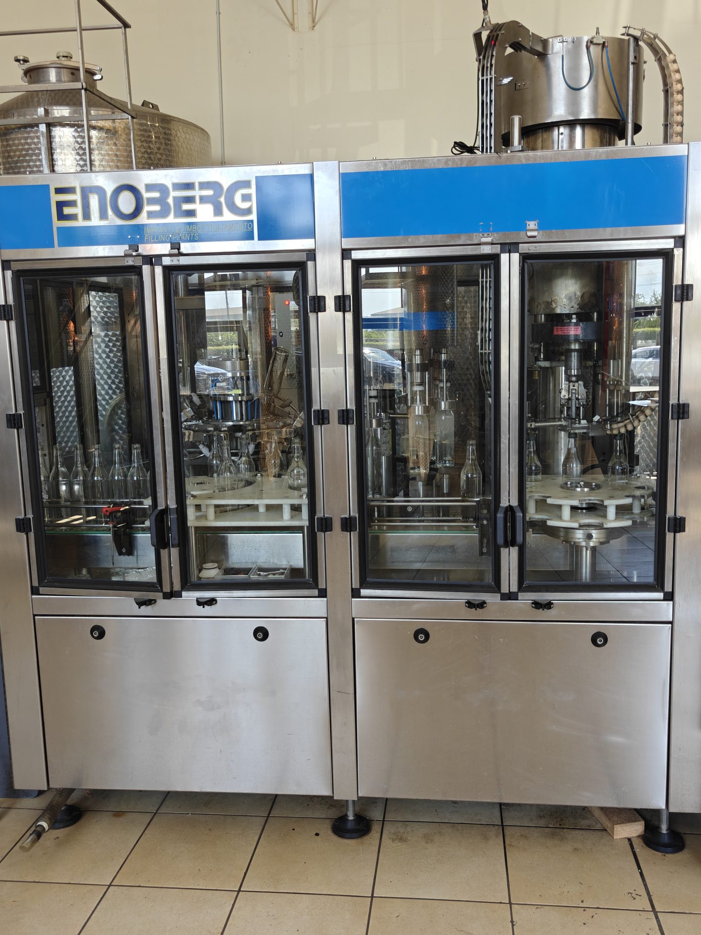 ENOBERG Monoblock με αστέρες Bottleneck, συνολική άποψη του μηχανήματος